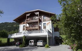 Appartementhaus Elmo Viehhauser Kg